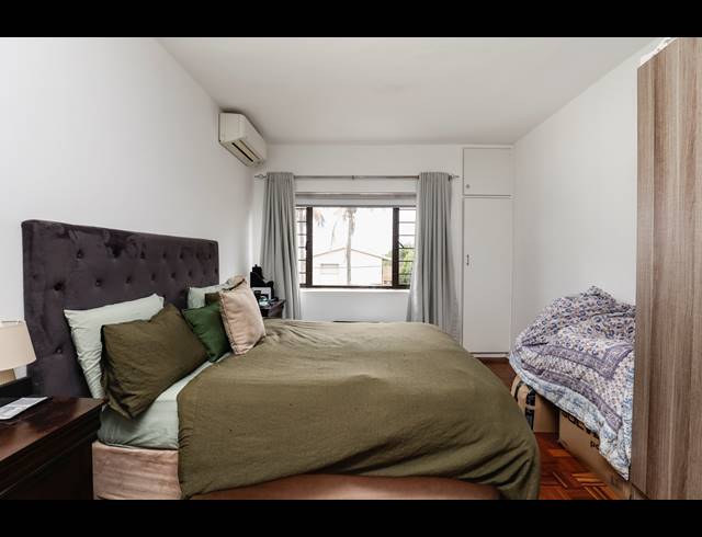 2 BEDROOM APARTMENT FOR SALE IN ESSENWOOD
